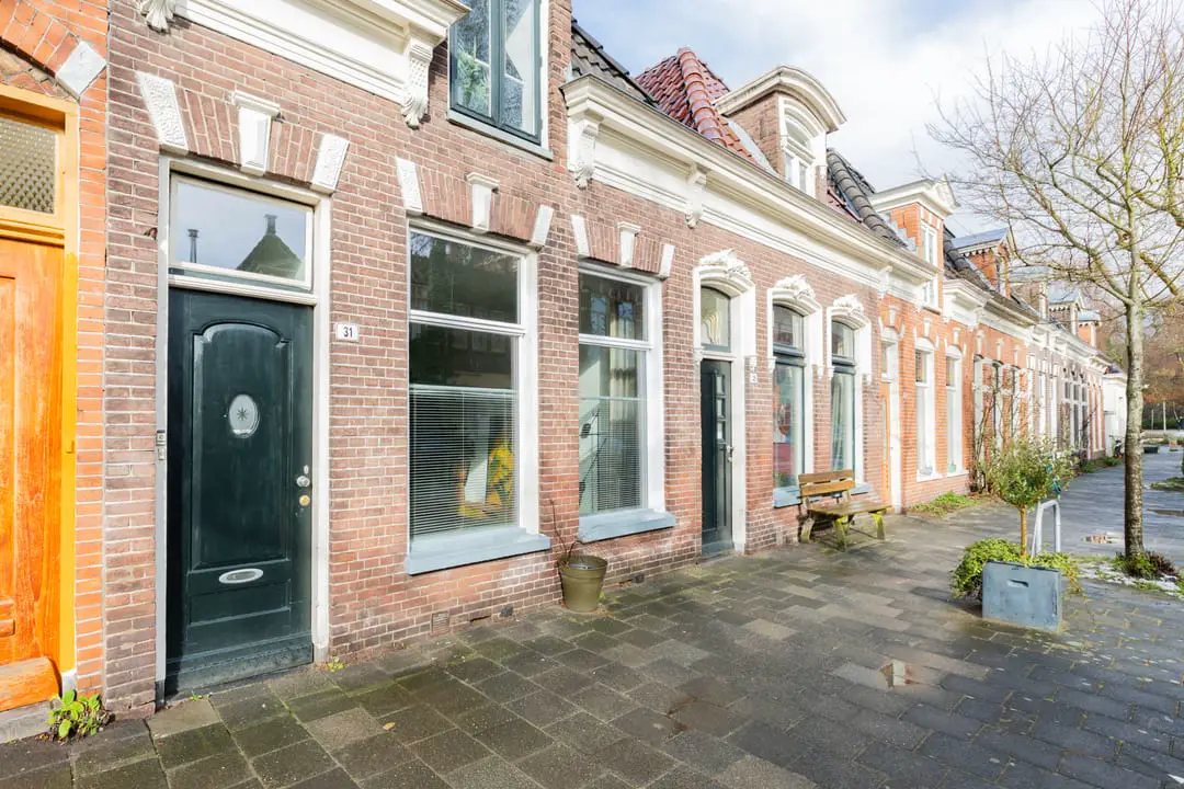 Woningfotografie van een karakteristiek stadshuis in Groningen