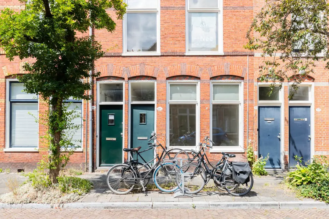 Gevelfotografie van een appartement in Groningen