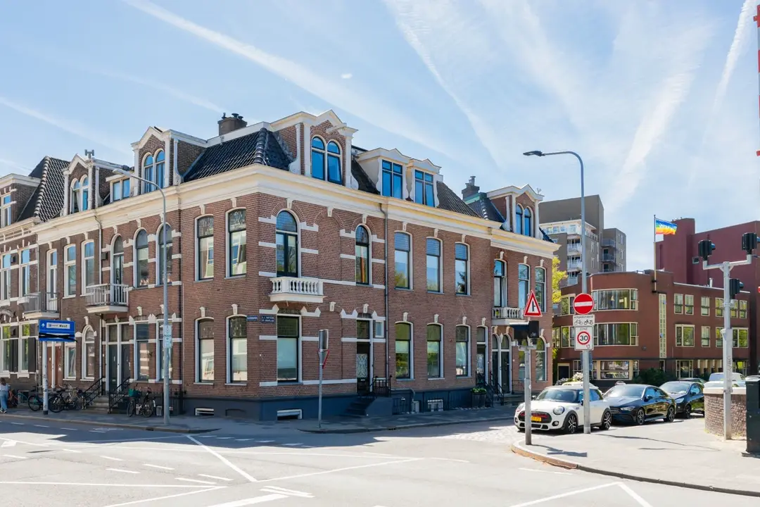 Woningfotografie in het centrum van Groningen, herenhuis aan de kade